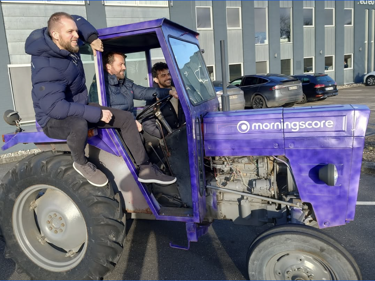 2025: Morningscore tractor with our 3 new investors onboard
